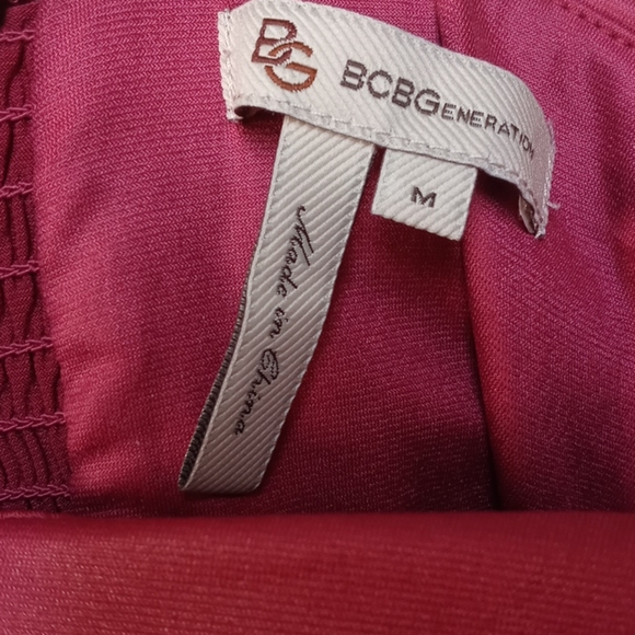 BCBGeneration Halter Top - Picture 8 of 10